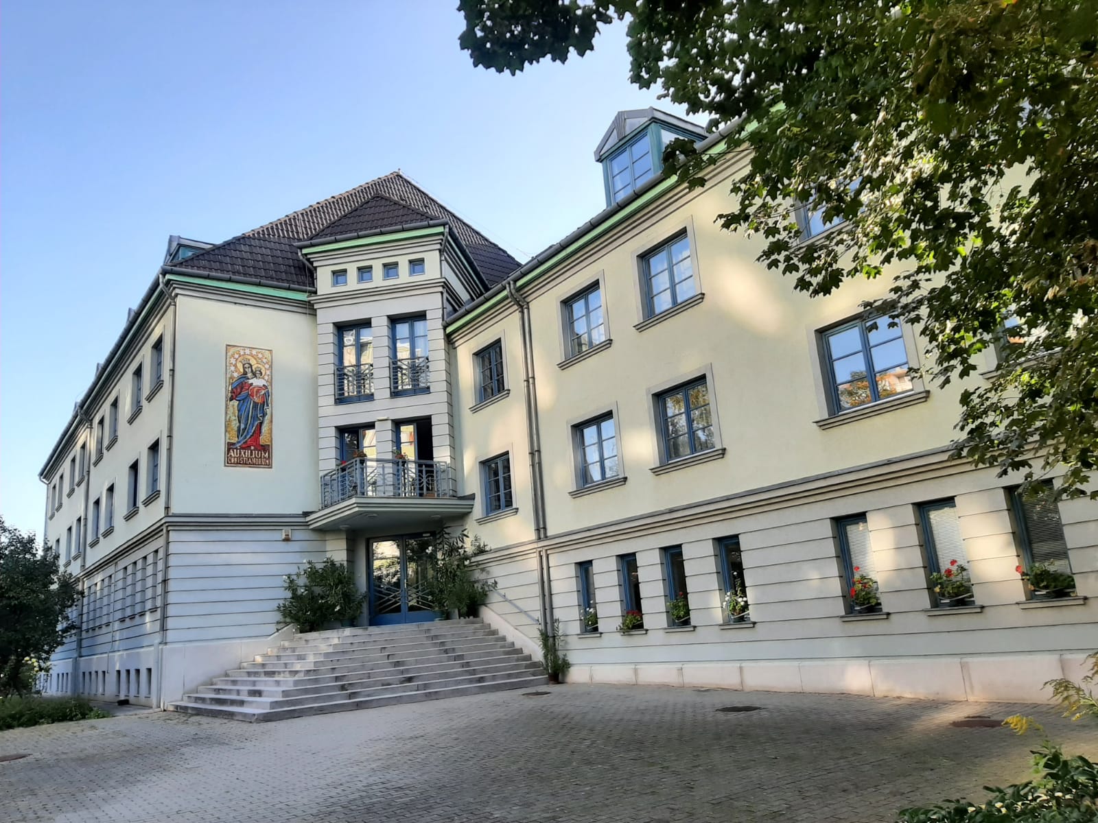 IMG-20230909-WA0000 Segítő Szűz Mária Kollégium és FMA szerzetes rendház Eger