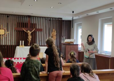 FMA nővér hittanon a gyerekekkel - Mogyoród