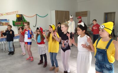 Vidám farsangi délután Tordason