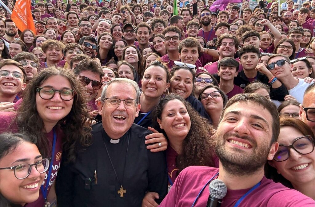 A rendfőnök üzenete a fiataloknak