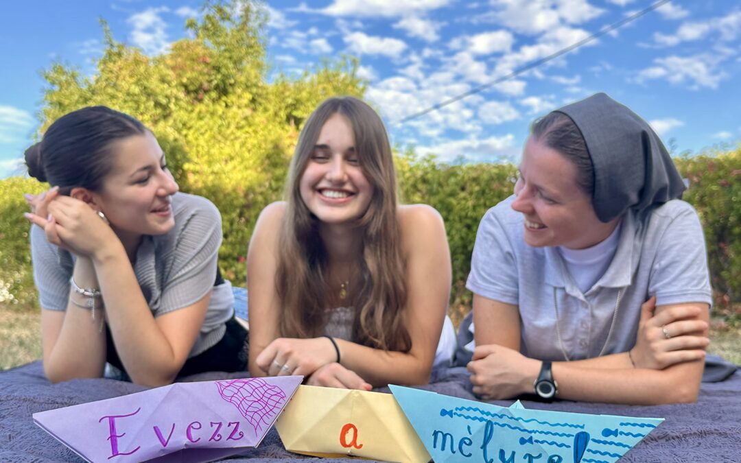 Evezz a mélyre! – Közösség és léleképítő hétvégék Isten Igéjével